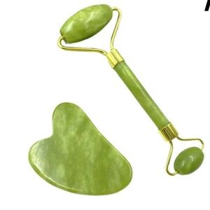 Aime Leon Dore Jade Green Facial Roller and Gua Sha Set